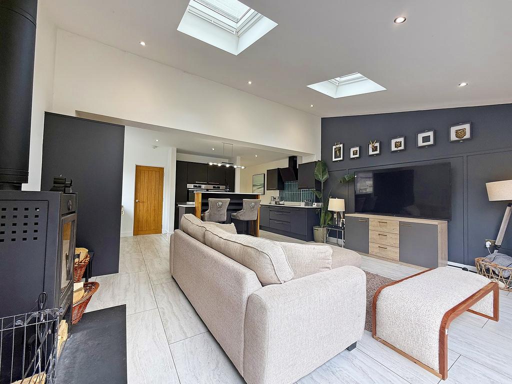 Kitchen/Diner/Family Room