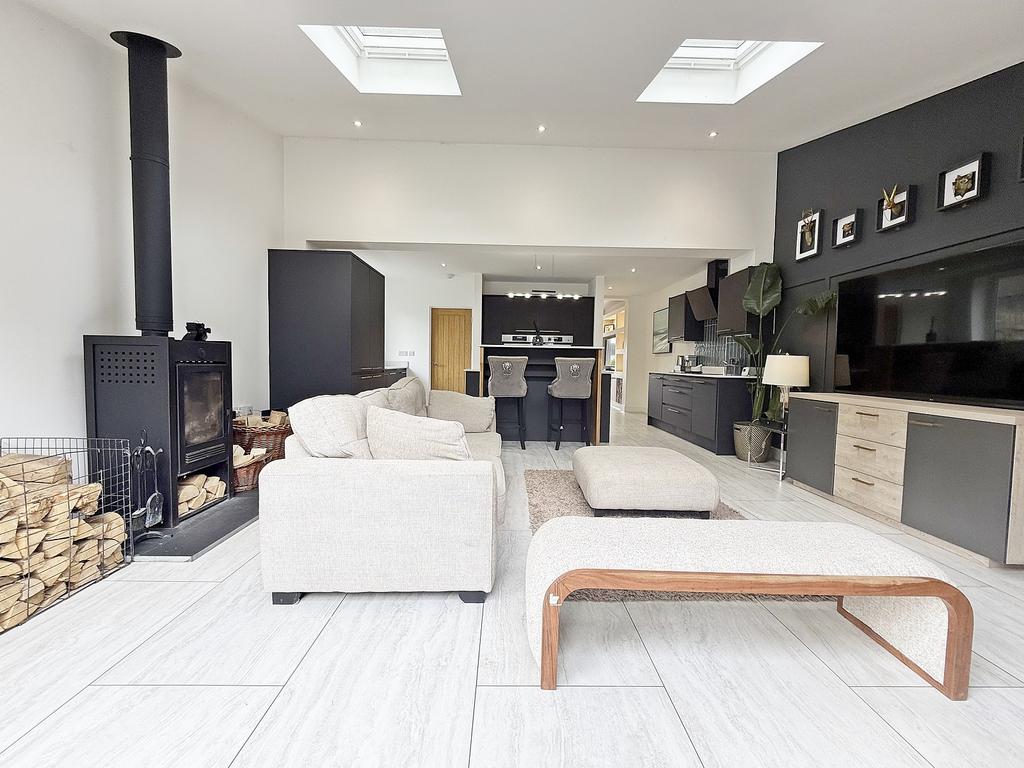 Kitchen/Diner/Family Room