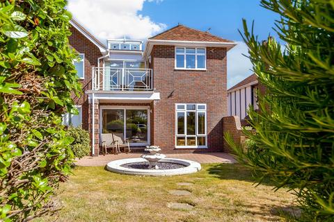 2 bedroom ground floor maisonette for sale, Bayview Manor, Westgate-On-Sea CT8