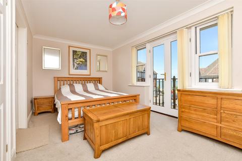 2 bedroom apartment for sale, Victoria Place, Westgate-On-Sea CT8
