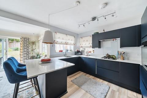 15 Brook Way, Bromham, Bedford, MK43 8PG