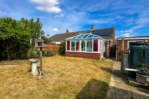 7 Home Close, Great Ellingham, Attleborough, NR17 1HW