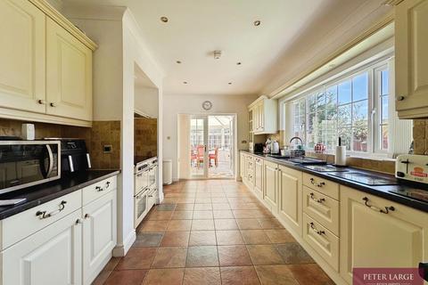 undefined, San Rose, Kendal Road, Kinmel Bay, Conwy LL18 5BT