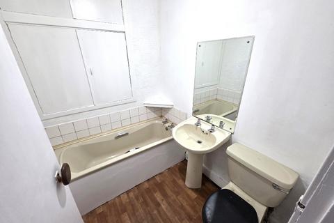 1 bedroom flat to rent, Victoria Road, Torry, Aberdeen, AB11