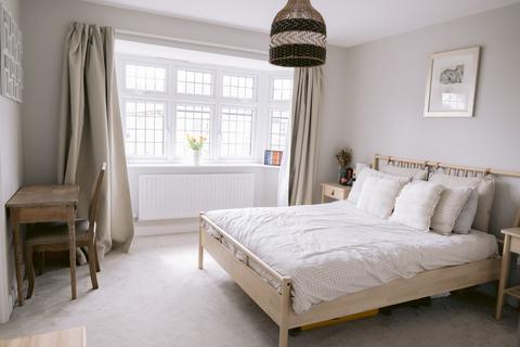 3 bedroom detached house for sale, Tarragon Avenue, Chichester, PO20