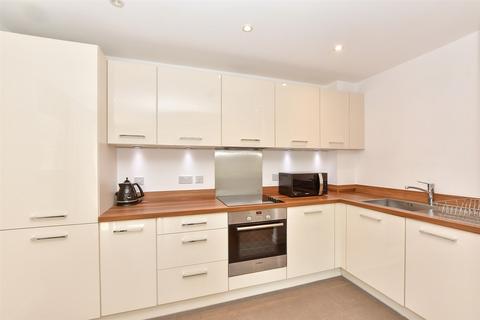 2 bedroom flat for sale, Westwood Drive, Canterbury CT2