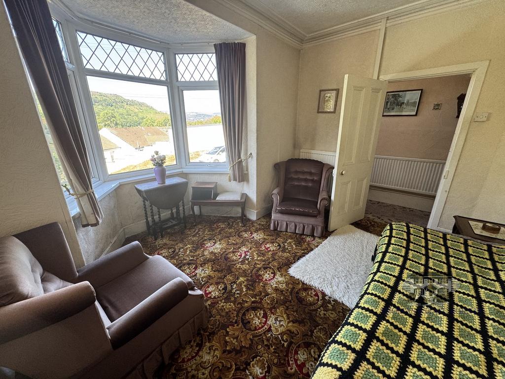 Front Lounge