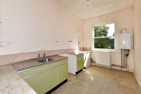2 bedroom flat for sale, Moorside, Knutsford, WA16