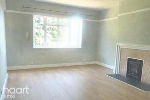 undefined, Bedford Gardens, Luton
