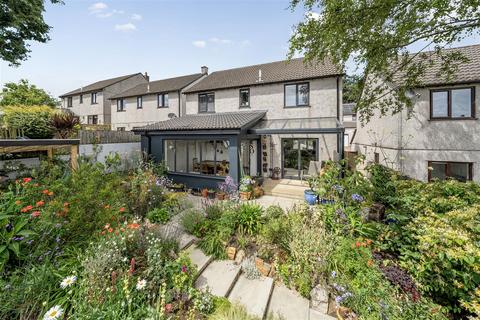 20 Lodge Drive, Truro, TR1 1TX