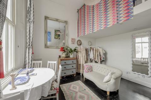 Flat 2, 19 Colville Terrace, London, W11 2BU