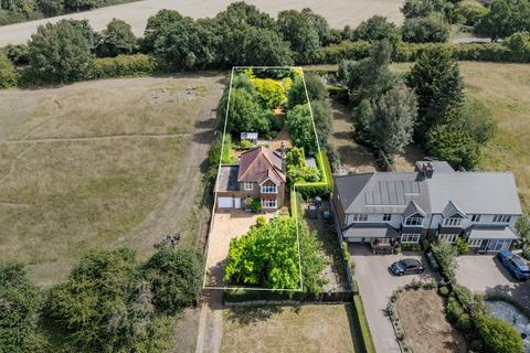 3 bedroom detached house for sale, London Road, Hertfordshire AL1