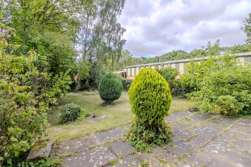32 Undercliffe External (9 of 10)[1].jpg