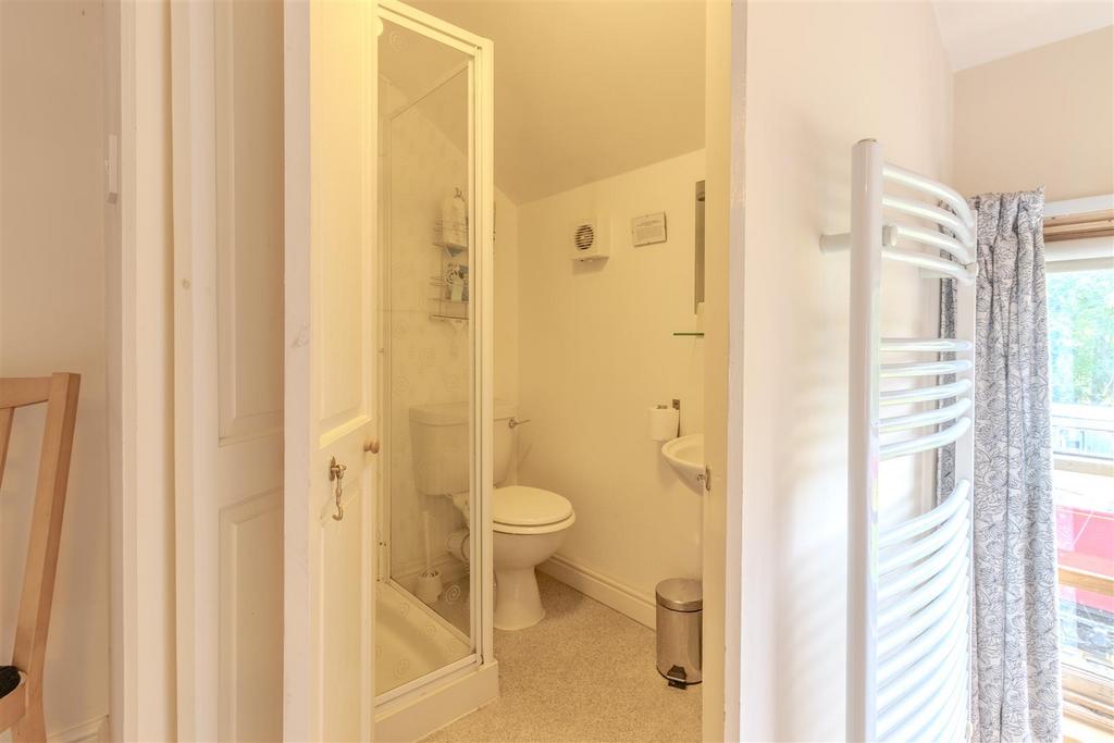 32 Undercliffe (23 of 27)[1].jpg