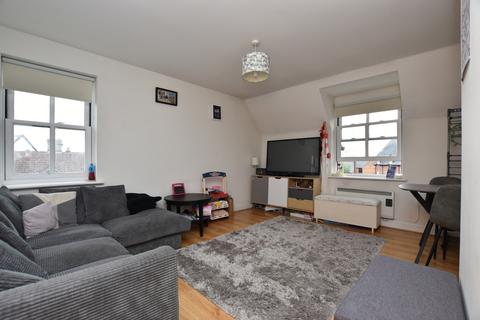 2 bedroom apartment for sale, Haslers Place, Great Dunmow CM6