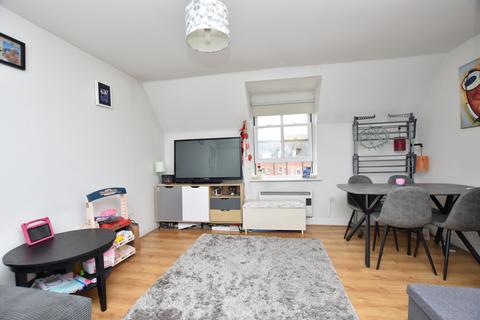 2 bedroom apartment for sale, Haslers Place, Great Dunmow CM6