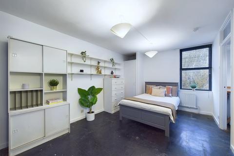 Studio for sale, Priory House, Rampayne Street, Pimlico, London, SW1V