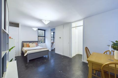 Studio for sale, Priory House, Rampayne Street, Pimlico, London, SW1V
