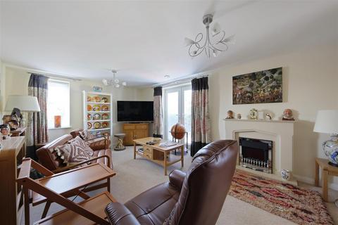 2 bedroom apartment for sale, Marbury Court, Chester Way, Northwich