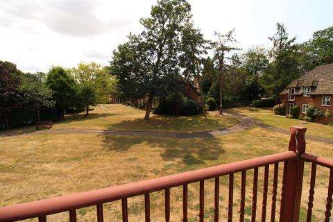 2 bedroom apartment for sale, Rougham Road, Bury St. Edmunds IP33