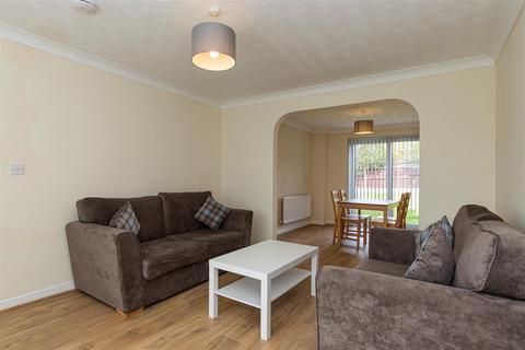 9 Lakeside Close, Stoke-on-trent, ST1 5GB