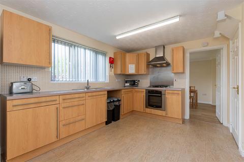 9 Lakeside Close, Stoke-on-trent, ST1 5GB