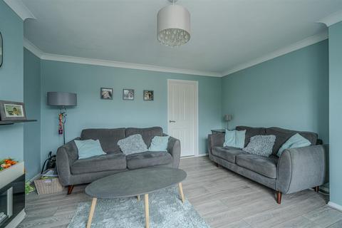 5 Cherry Orchard, Hemel Hempstead, HP1 3NQ