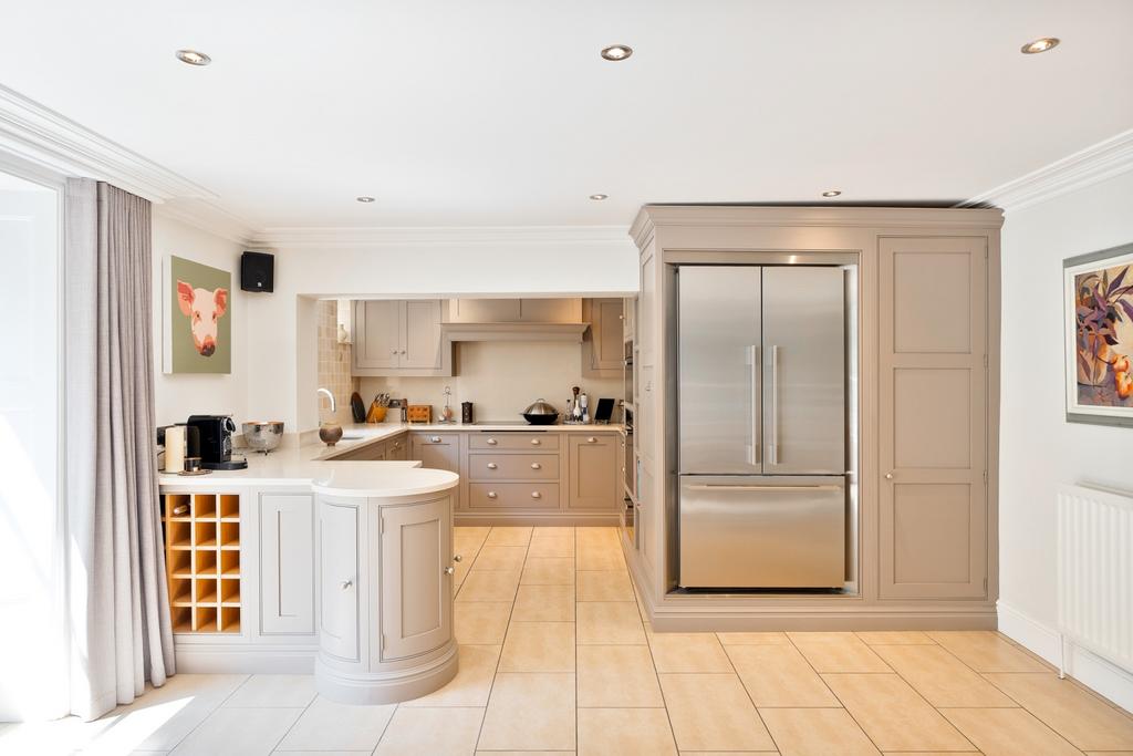 Harvey Jones Kitchen