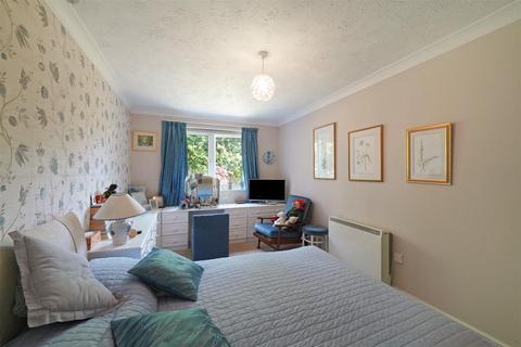 undefined, Watford Road, Wembley
