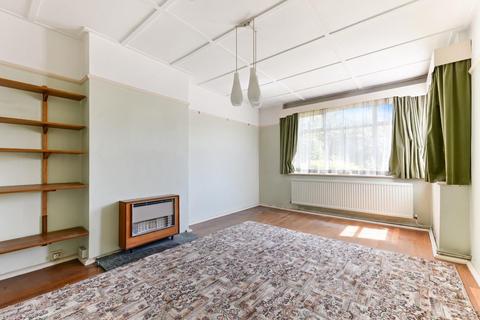 4 bedroom semi-detached house for sale, Park Avenue West, Stoneleigh