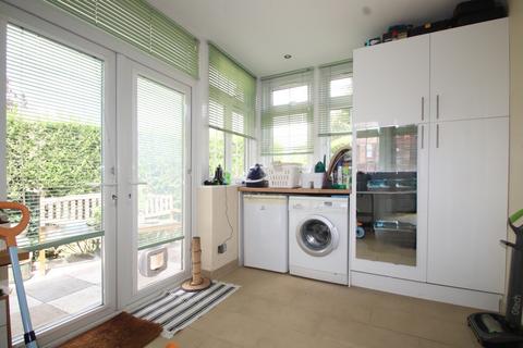1 Daleside, Orpington, BR6 6EG