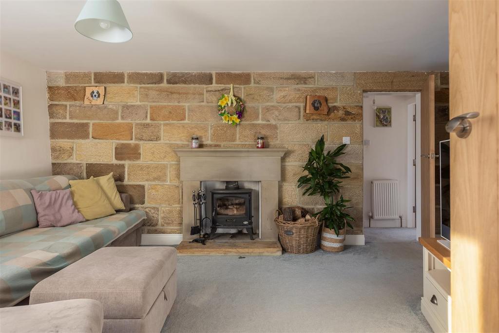 Brook Lane 31 Sitting Room-2.jpg