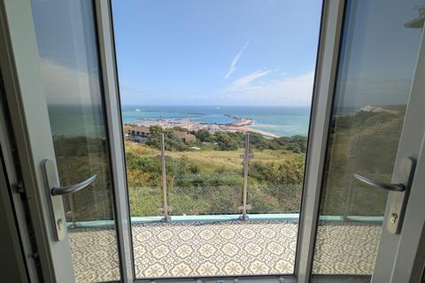 Citadel Road, Dover, Kent, CT17