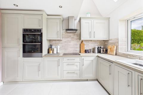 15 Weyhouse Close, Stroud, GL5 2JJ