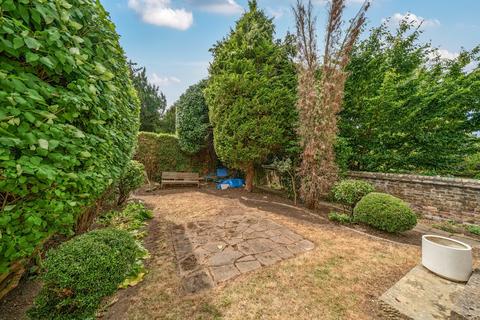 undefined, Hampstead Lane, Highgate, London, N6
