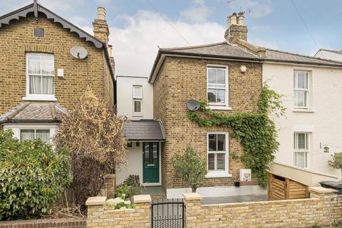 15 Bearfield Road, Kingston Upon Thames, KT2 5ET