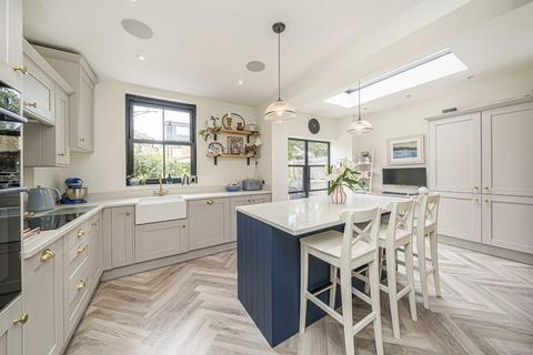 15 Bearfield Road, Kingston Upon Thames, KT2 5ET