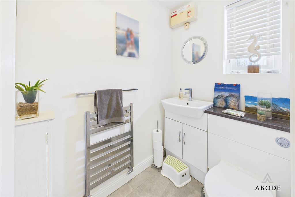 CAM02696 G0-PR0655-STILL003.jpg