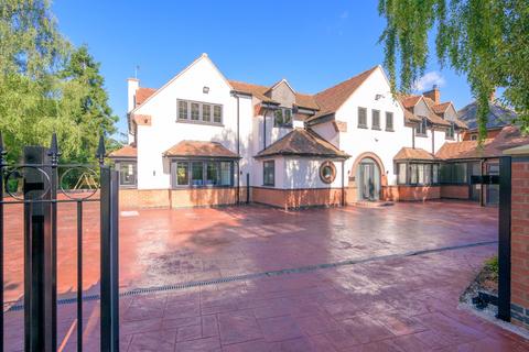 6 bedroom detached house for sale, Dalby Avenue, Leicester LE7