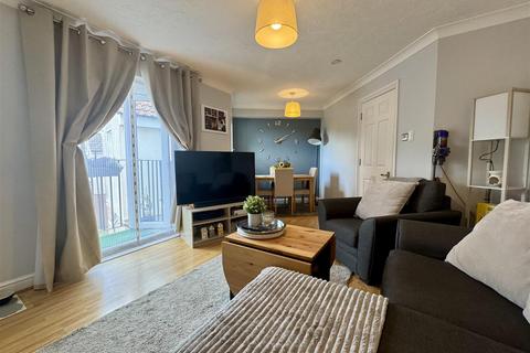 66 Cherry Orchard, Southminster, CM0 7HE