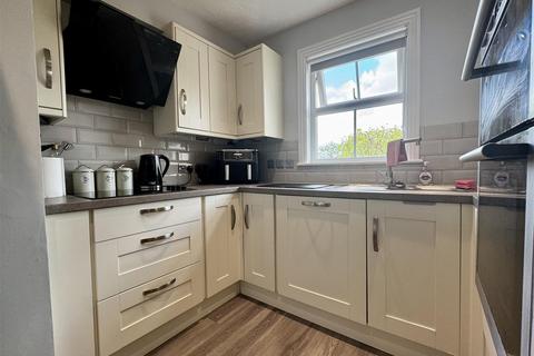 66 Cherry Orchard, Southminster, CM0 7HE