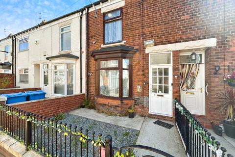 2 bedroom flat to rent, Ivanhoe Villas, Estcourt street, Hull HU9