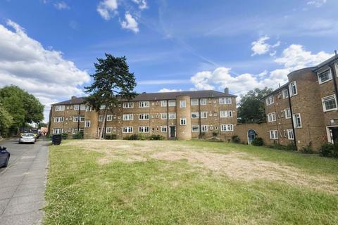 2 bedroom flat for sale, Newland Court, Forty Lane, Wembley Park, HA9