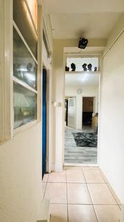 2 bedroom flat for sale, Newland Court, Forty Lane, Wembley Park, HA9