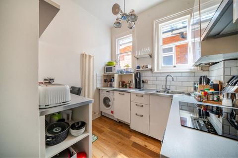 Flat 2, 6 Heathfield Road, London, W3 8EL