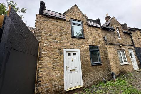 1 bedroom terraced house for sale, Building to the Rear of 114 Greyhound Lane, Lambeth, London, SW16 5RN