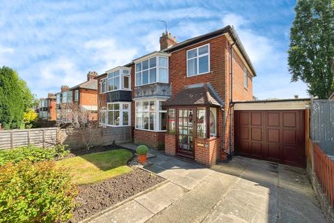 3 bedroom semi-detached house for sale, Turnbull Drive, Leicestershire LE3