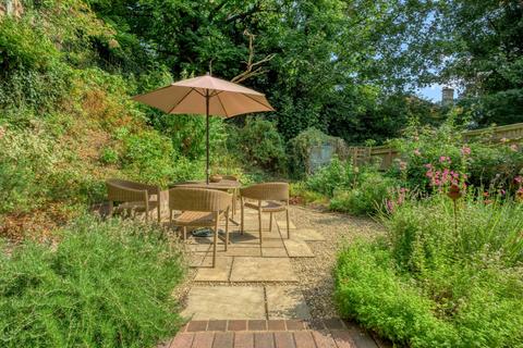 12 Longhurst Close, Caversham, Reading, RG4 5ER