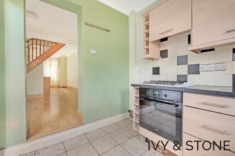 2 bedroom semi-detached house for sale, Fairfield Road, Walthamstow, E17