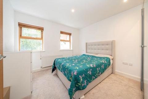 undefined, Oak Tree Mews, London NW2